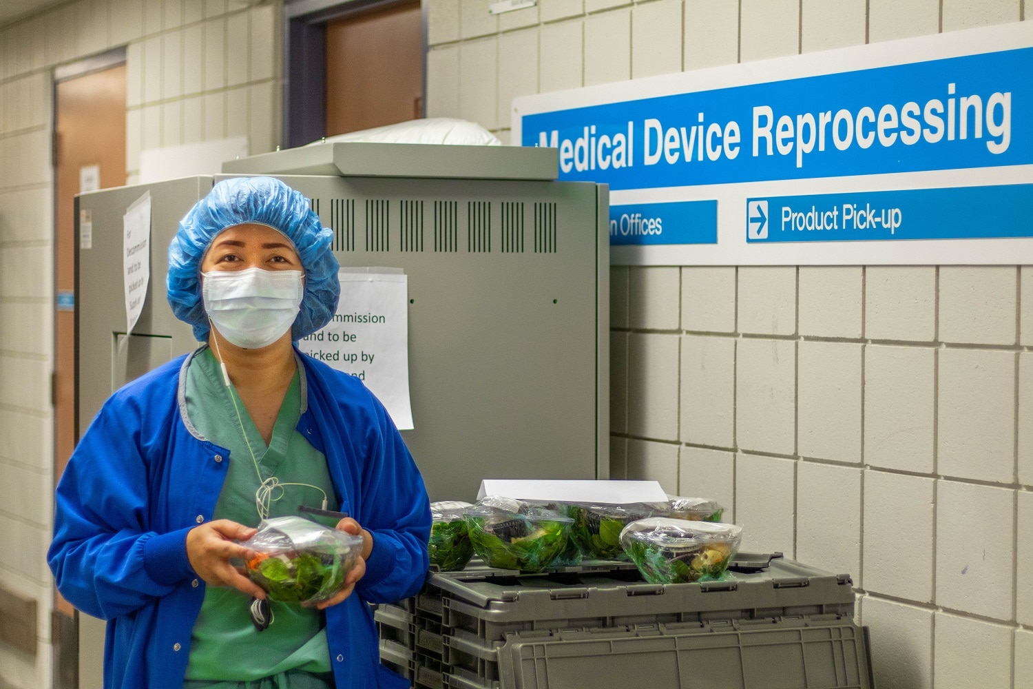 HSC staff receiving donated meal