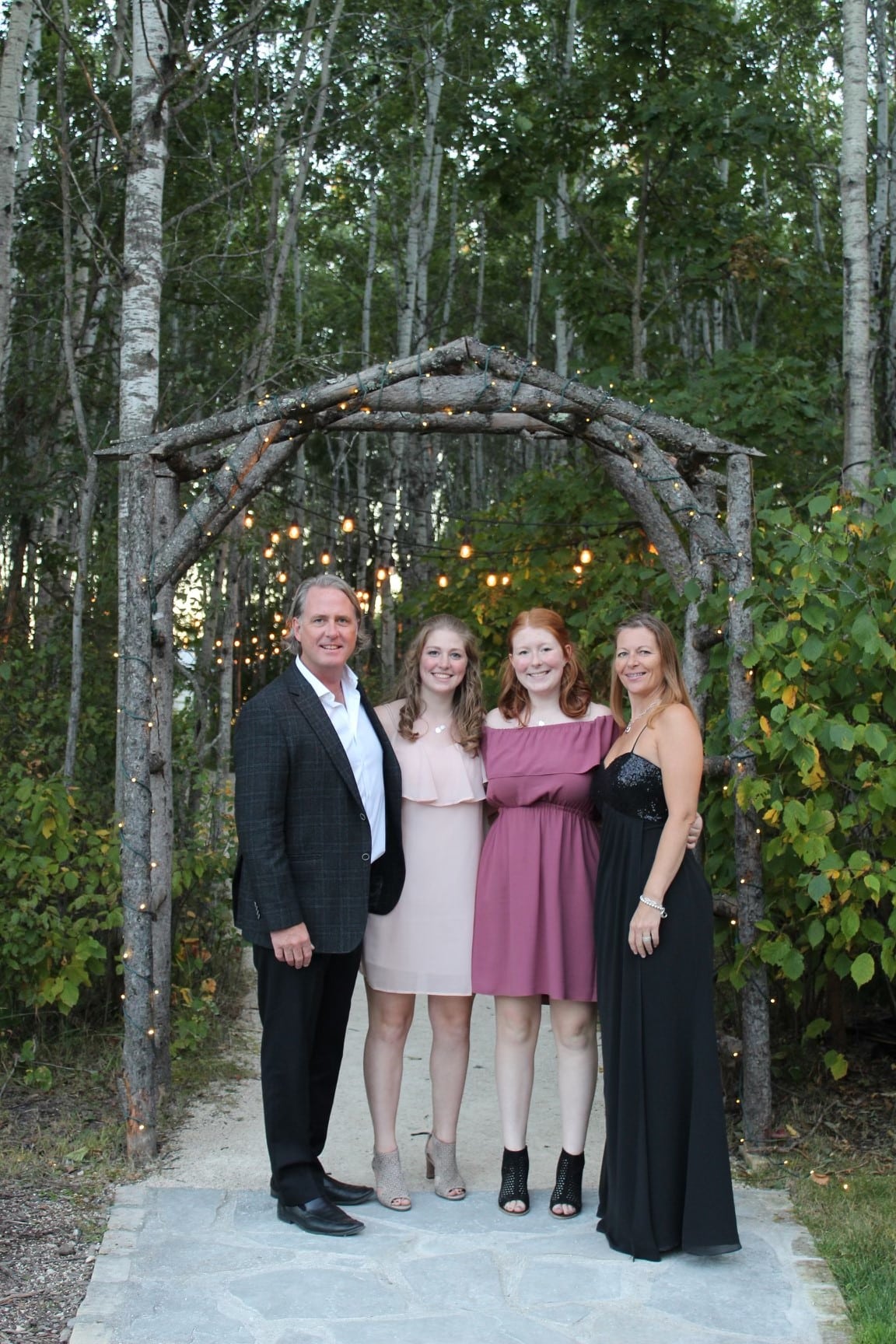 Ron and Kyrstyn Roberts with sister and mom